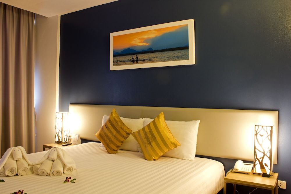 On Hotel Phuket Standard Double or Twin Room with City View 2