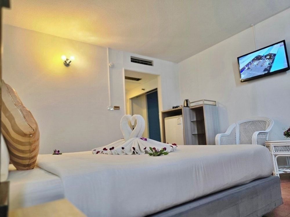 On Hotel Phuket Standard Double or Twin Room with City View 11