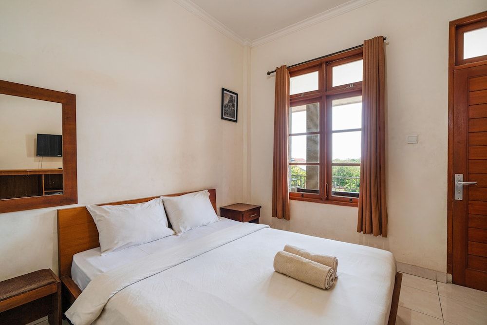 Pondok Anyar Inn Standard Room 4