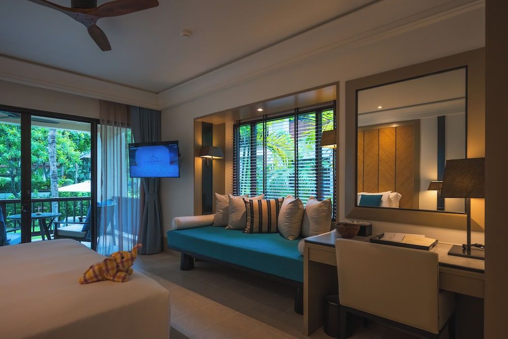 Layana Resort and Spa Deluxe Garden Pavilion King Room - Free Airport Shuttle 18