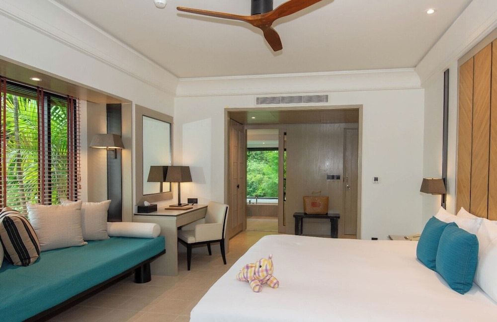 Layana Resort and Spa Deluxe Garden Pavilion King Room - Free Airport Shuttle