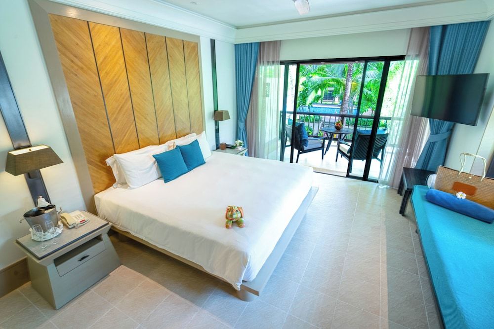 Deluxe Pavilion Twin Room - Free Airport Shuttle