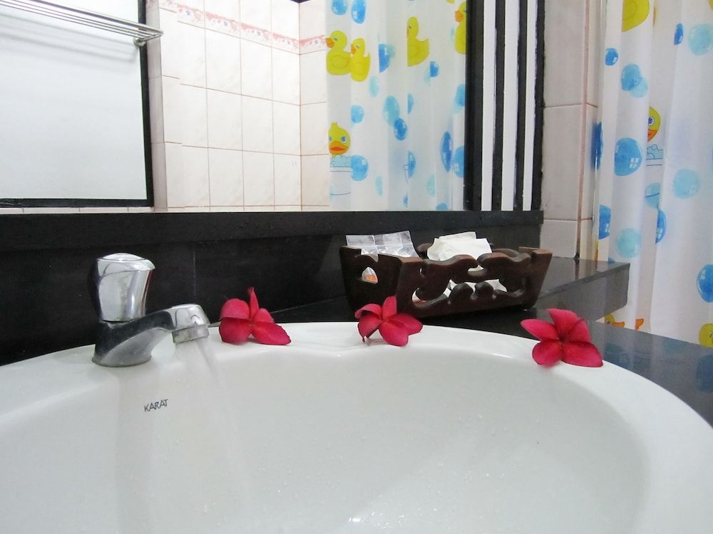 Lanta Il Mare Beach Resort Deluxe Double Room, Sea View 9