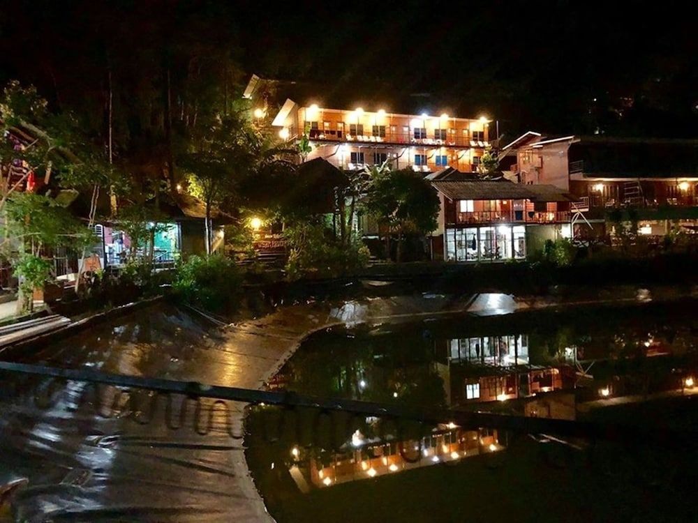 undefined Tapear Resort 5