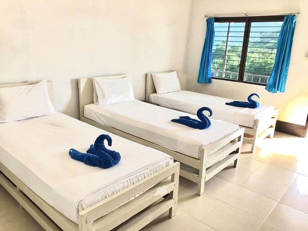 undefined Tapear Resort 3