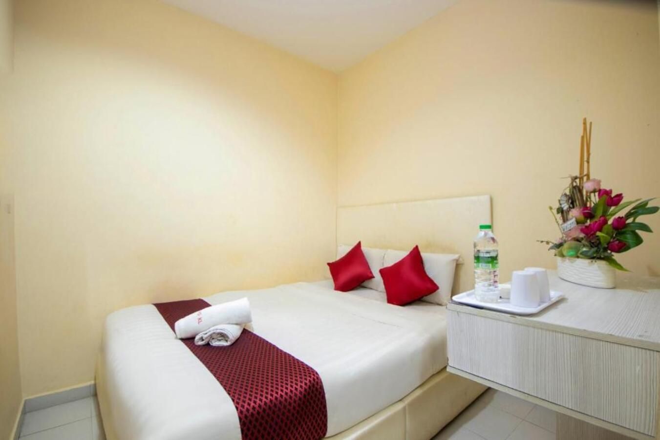 undefined Sun Inns Hotel Laksamana 4