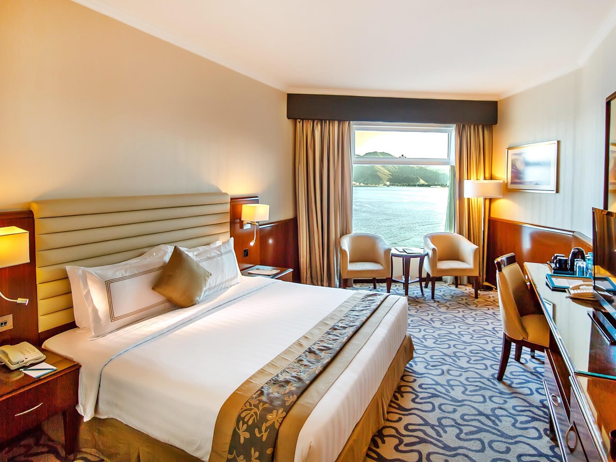 Premium Sea View Room with King Bed