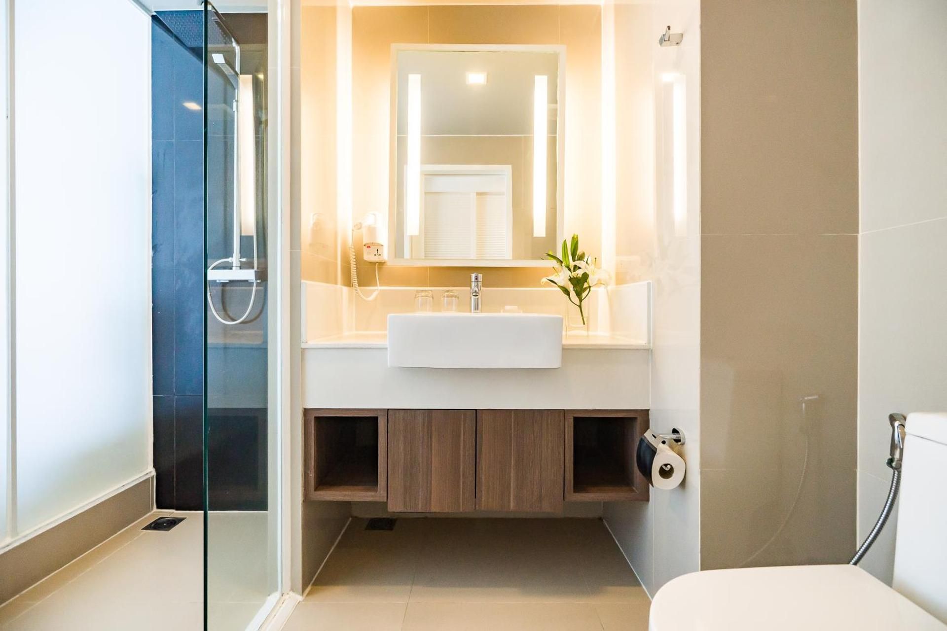 undefined Best Western Patong Beach 5