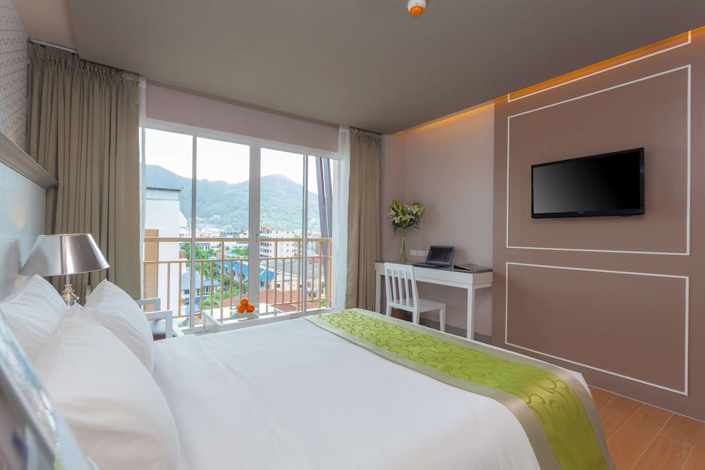 undefined Best Western Patong Beach 8