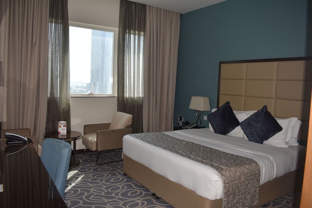 undefined Ramada by Wyndham Abu Dhabi Corniche 10