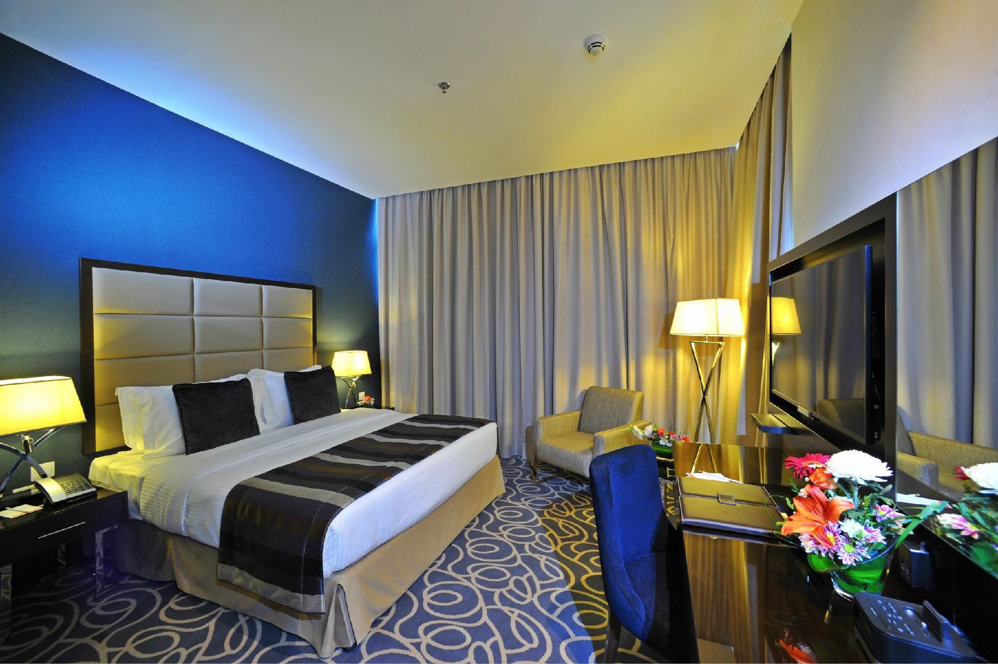 undefined Ramada by Wyndham Abu Dhabi Corniche 5