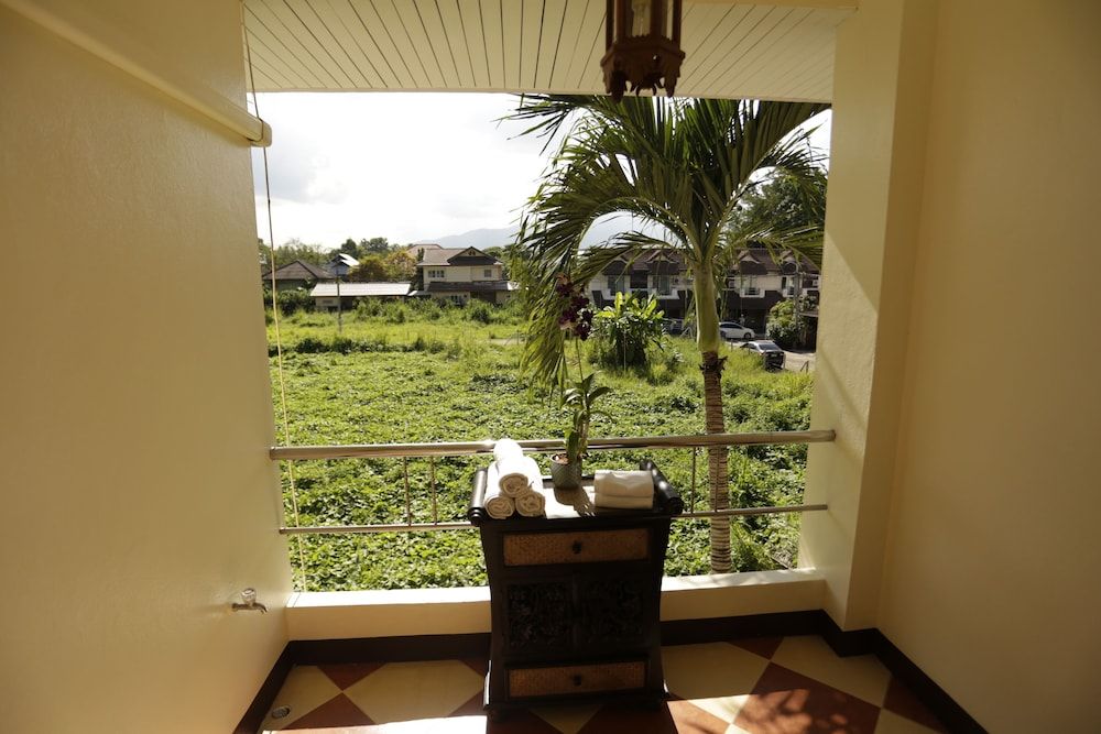 Guesthouse Liam's Suan Dok Mai Deluxe Double Room 12