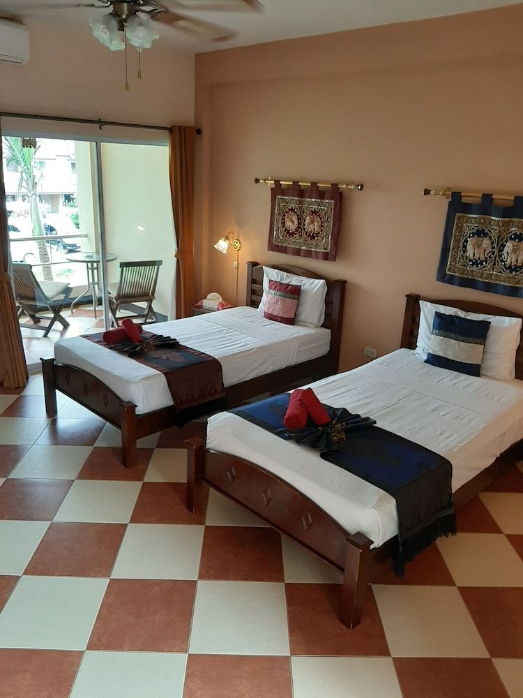 undefined Guesthouse Liam's Suan Dok Mai