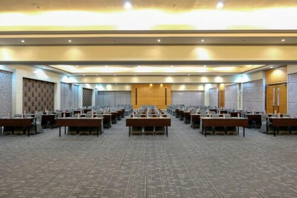 undefined ILLIRA Lite Praya Lombok 6