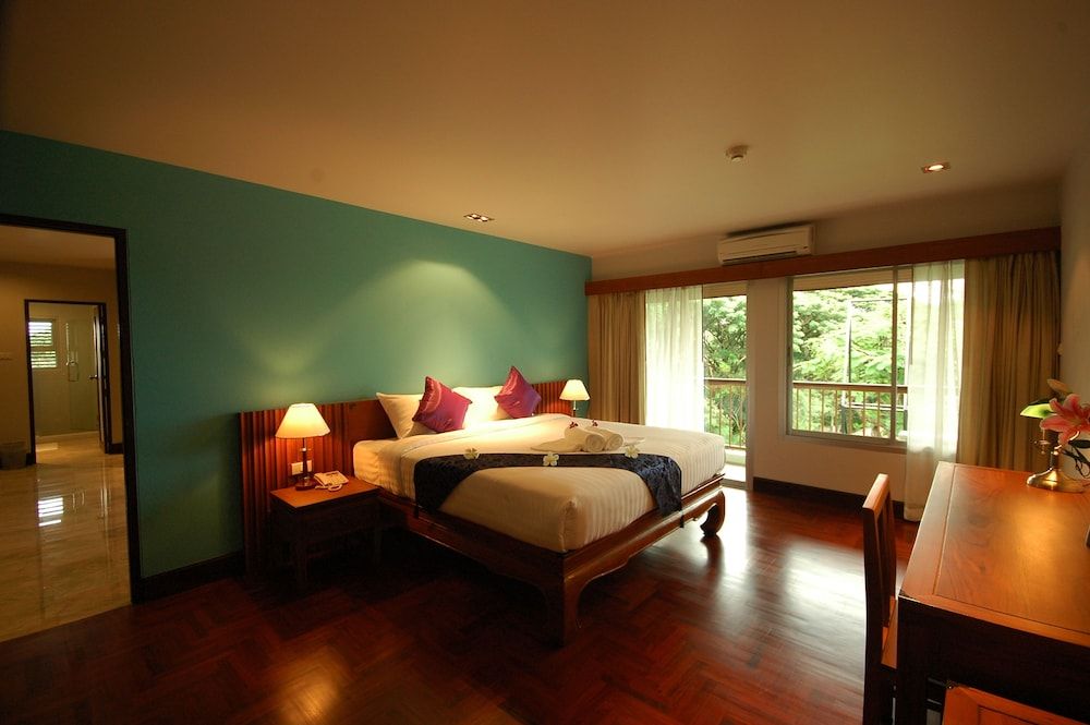 undefined Sakorn Residence and Hotel 10