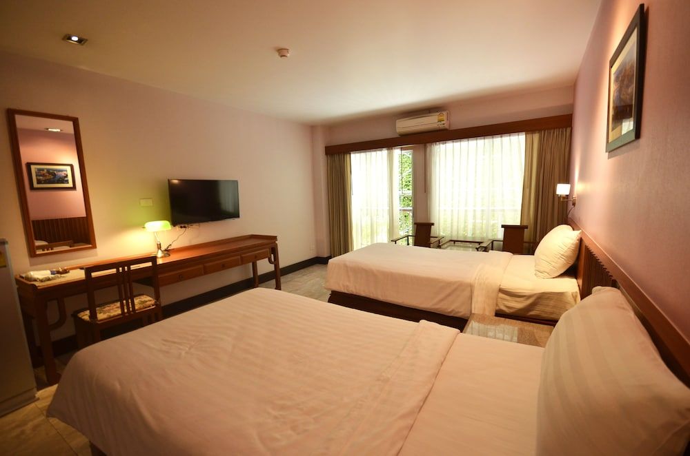 undefined Sakorn Residence and Hotel 3