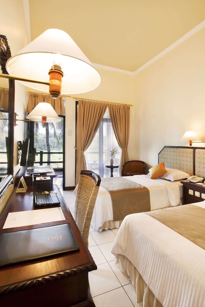 Hotel Puri Asri Deluxe Room