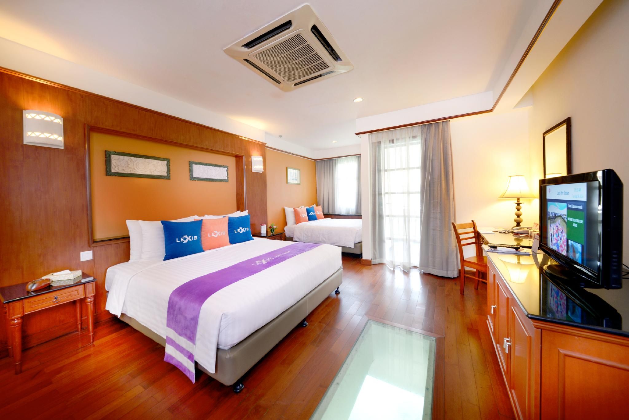 Lexis Port Dickson Premium Water Chalet