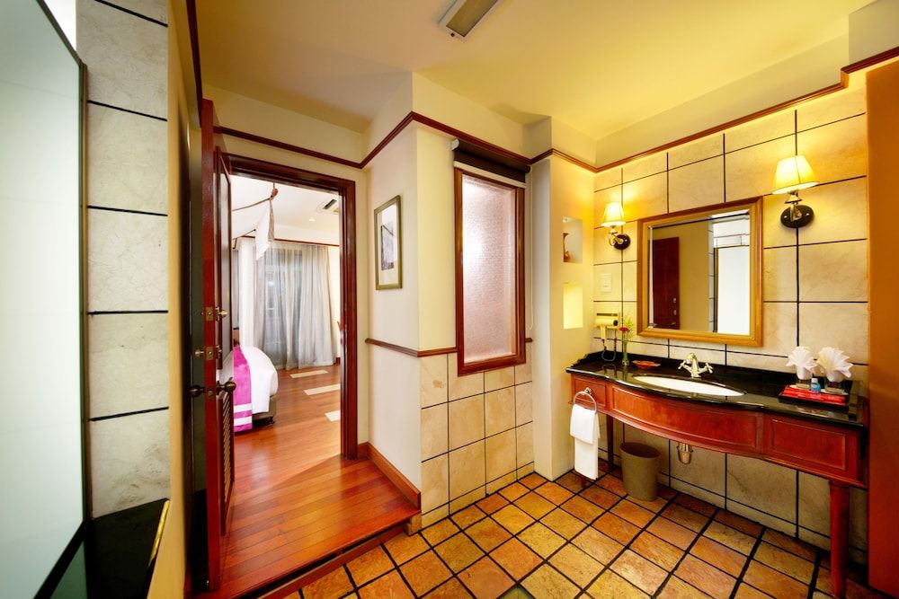 Lexis Port Dickson Executive Water Chalet 3