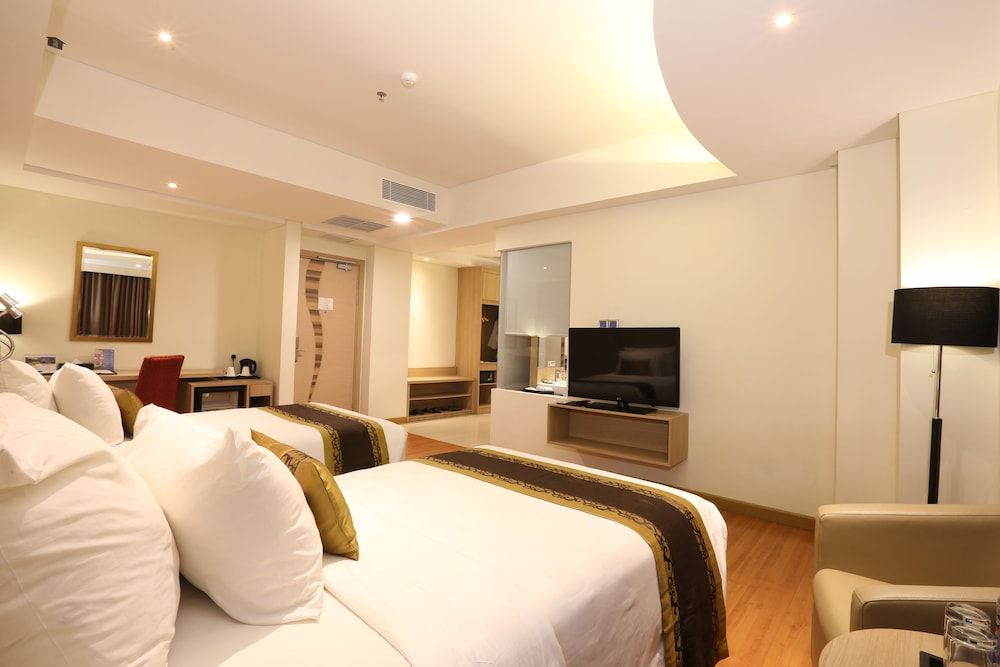 Junior Suite, 1 Bedroom, City View
