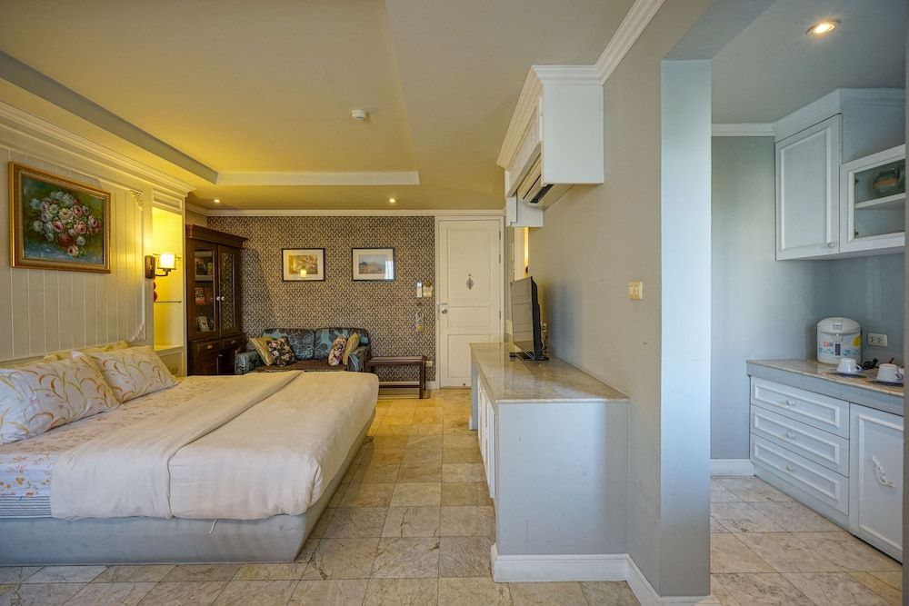 Grand Deluxe Double Room