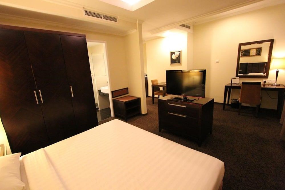Junior Double Room