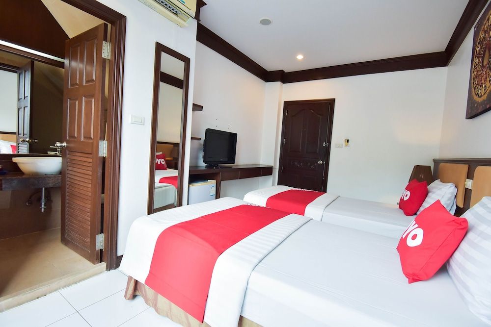 OYO 389 Sira Boutique Residence Standard Twin Room 5