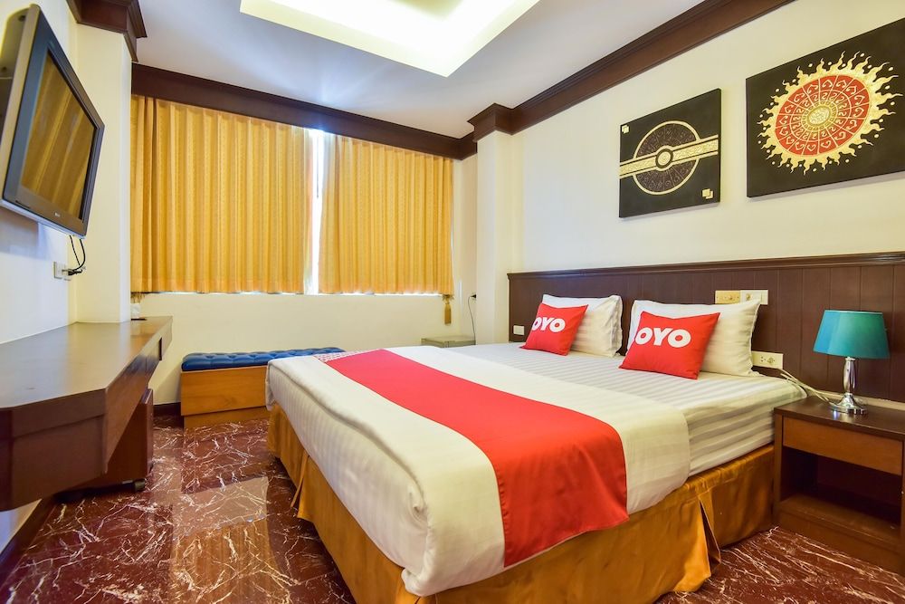 OYO 389 Sira Boutique Residence Deluxe Double Room