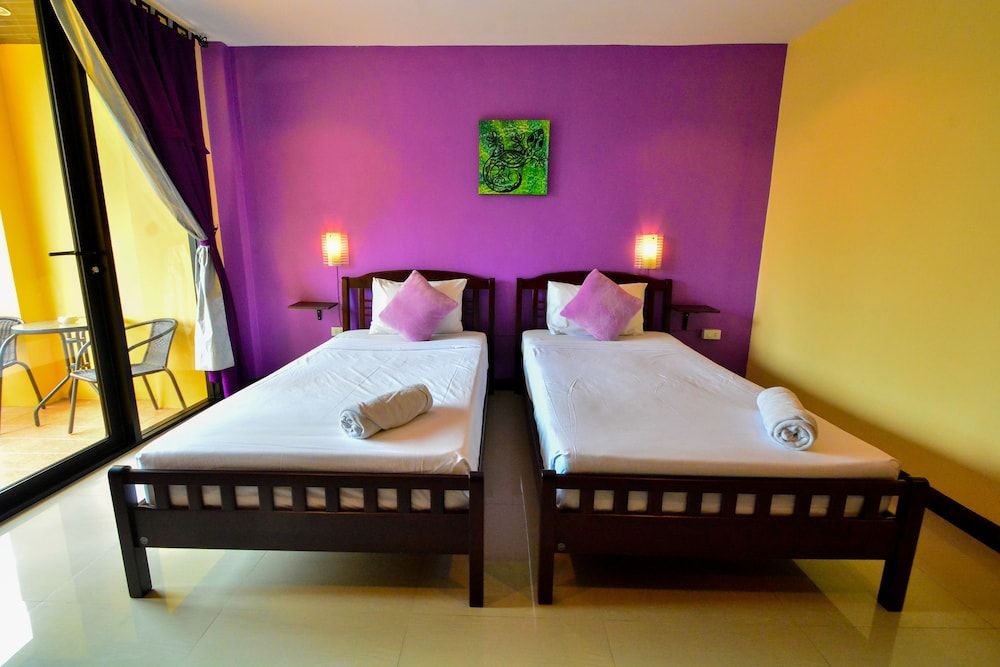 Gecko Hotel Deluxe Double Room 2