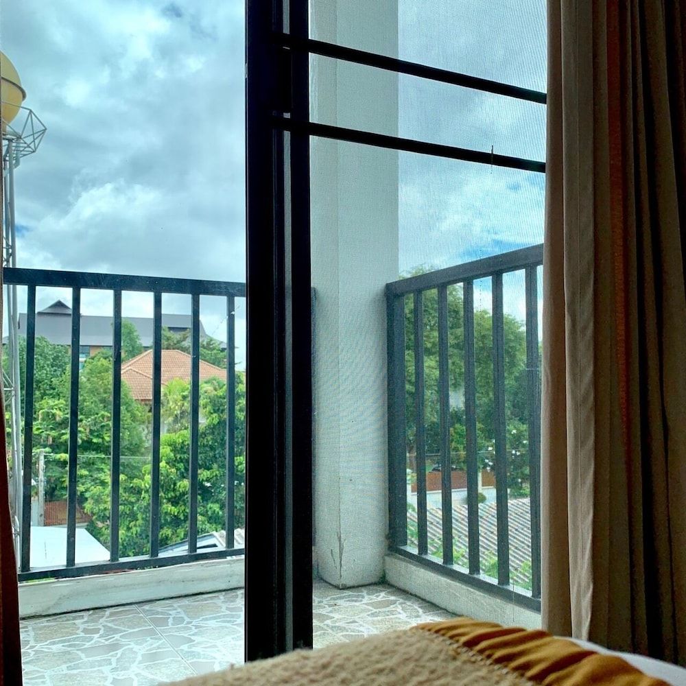 Noble U House Chiangmai Standard Room 8