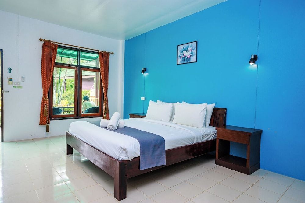 Ao Nang Baan Suan Resort Superior Double Room, 1 Bedroom, Terrace, Pool View 3
