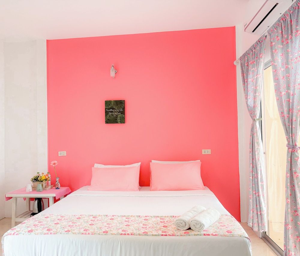 Les Fleurs Standard Room 5