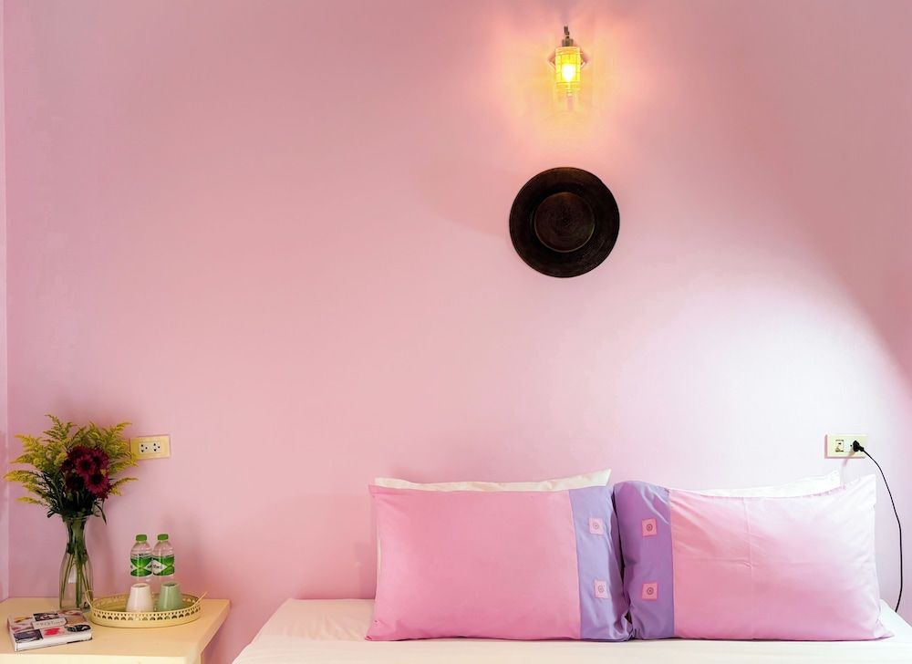 Les Fleurs Standard Room 18