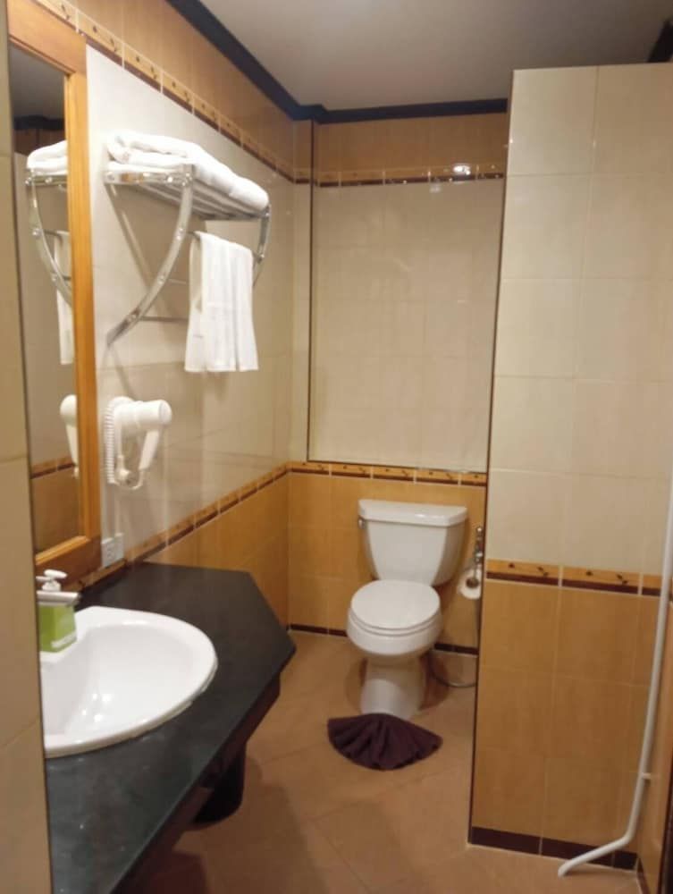 Phangan Bayshore Resort Beach Front Room 5