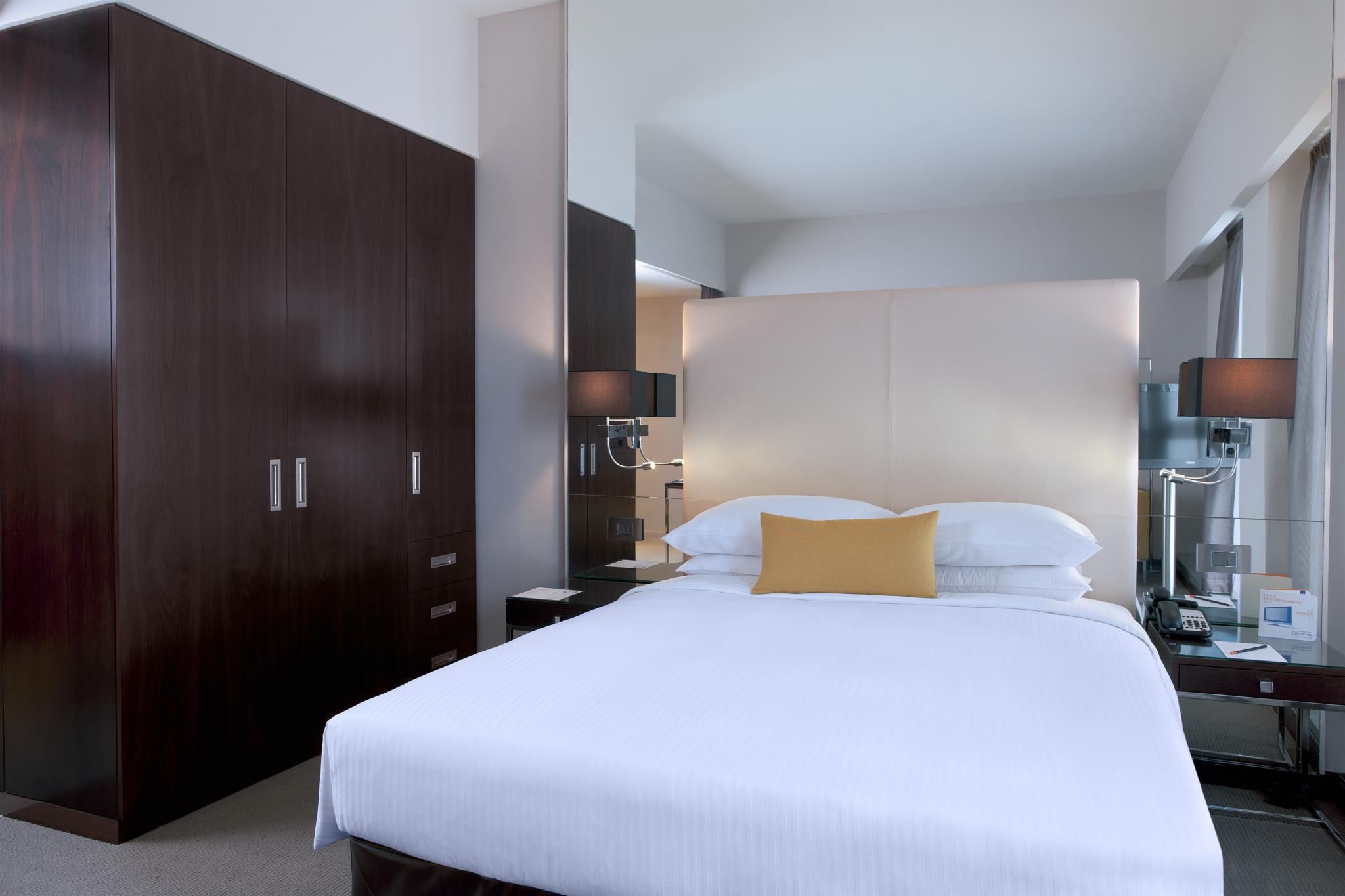 Centro Capital Centre Centro Room with Queen Bed 3