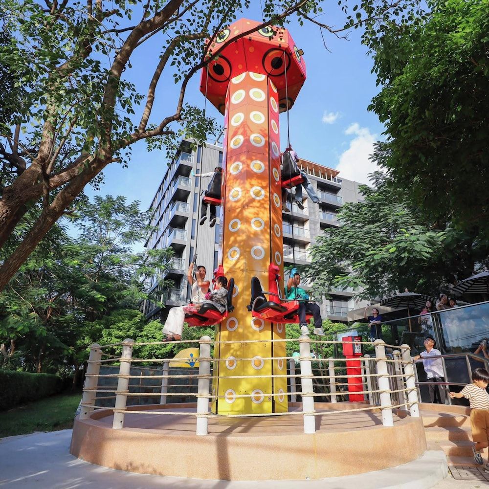 Children's play area - outdoor