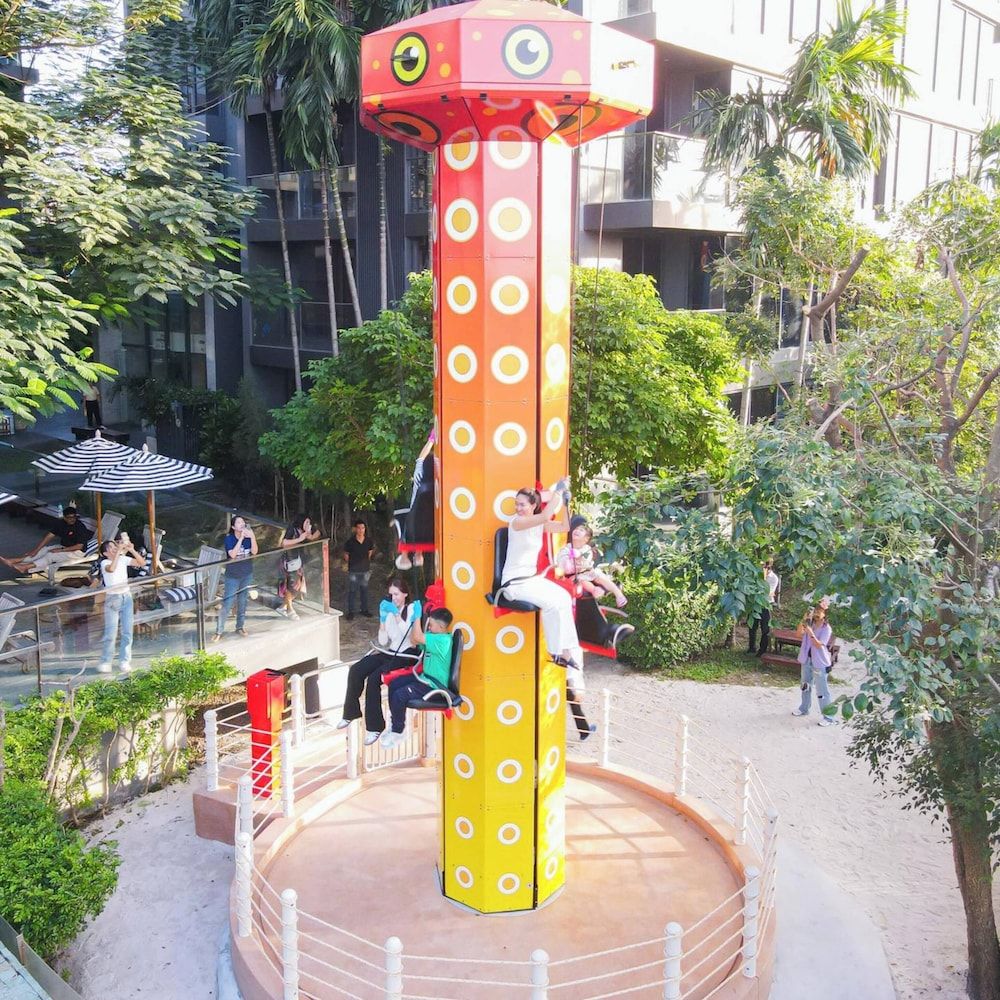 Children's play area - outdoor