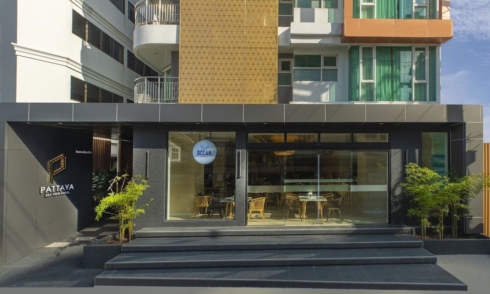 undefined Pattaya Sea View Hotel 3