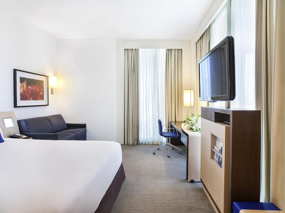 undefined Novotel Abu Dhabi Al Bustan 8