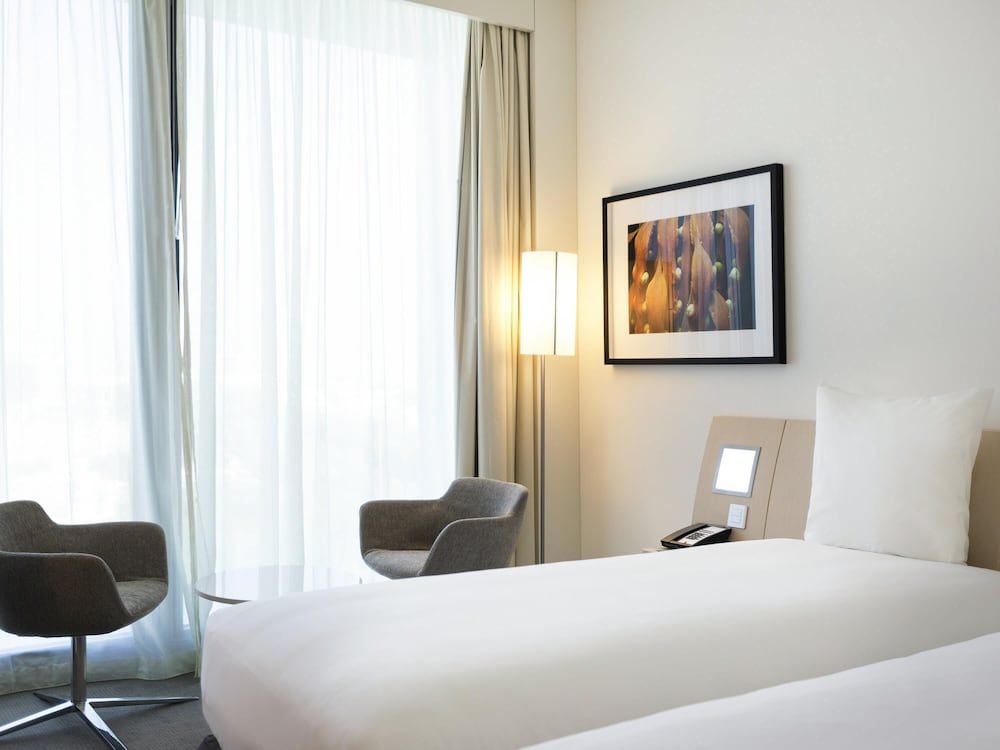 undefined Novotel Abu Dhabi Al Bustan 5