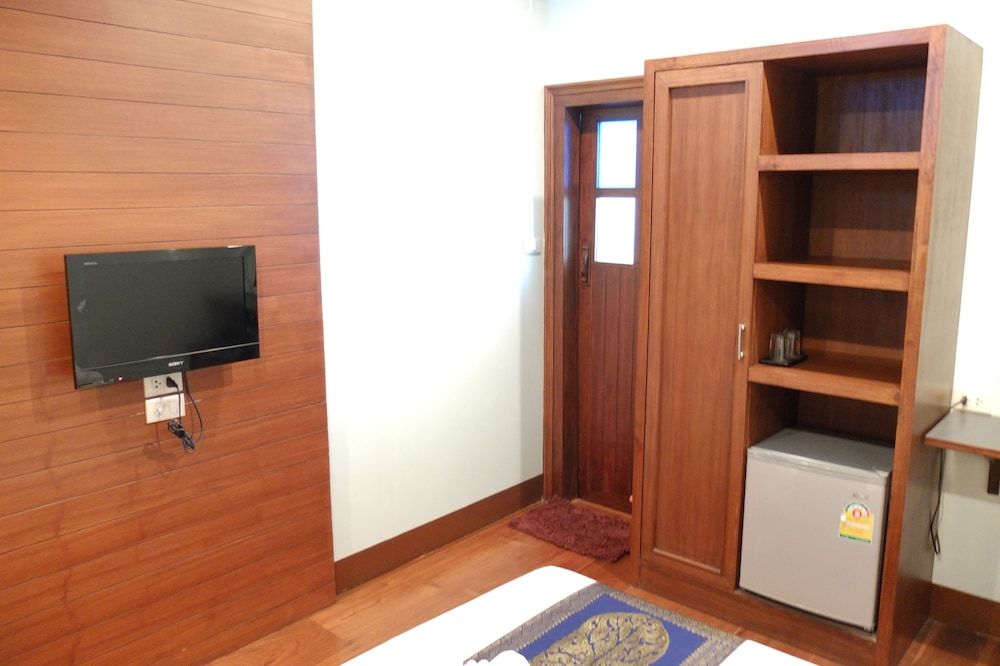 Baanlek Home Stay Standard Double Room 6