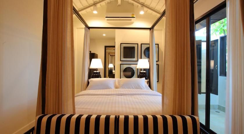 undefined 99 The Gallery Hotel 6