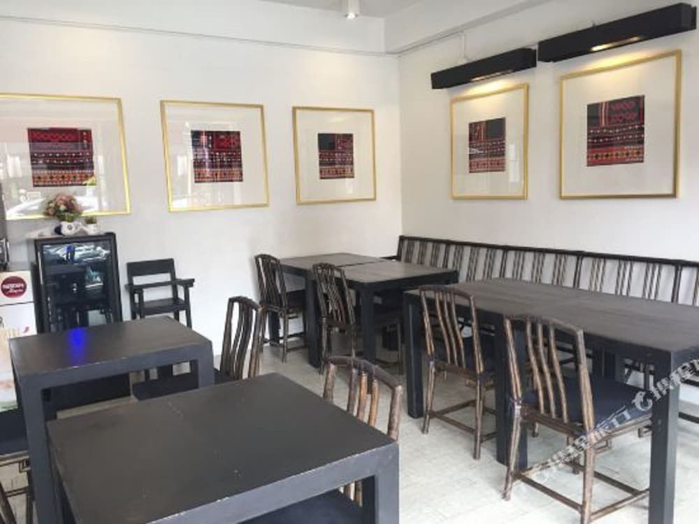 undefined 99 The Gallery Hotel 4