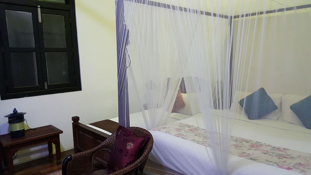 Economy Quadruple Room, Multiple Beds, Non Smoking