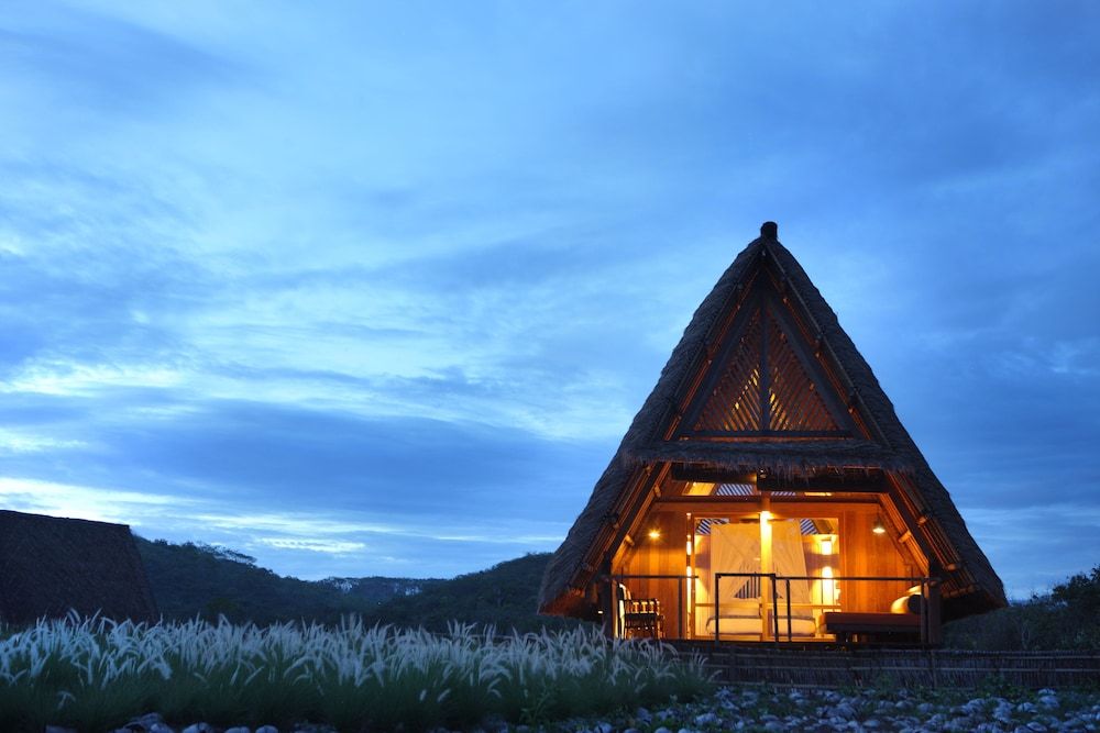 Jeeva Beloam Beach Camp Bungalow, 1 Bedroom, Beachfront (Beruga Pantai) 5