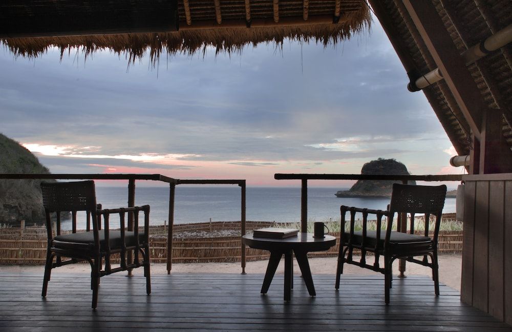 Jeeva Beloam Beach Camp Bungalow, 1 Bedroom, Beachfront (Beruga Pantai) 4