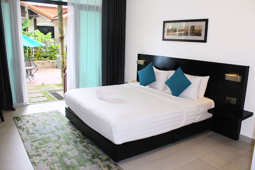 Espira Kinrara Superior Room, 1 King Bed 2
