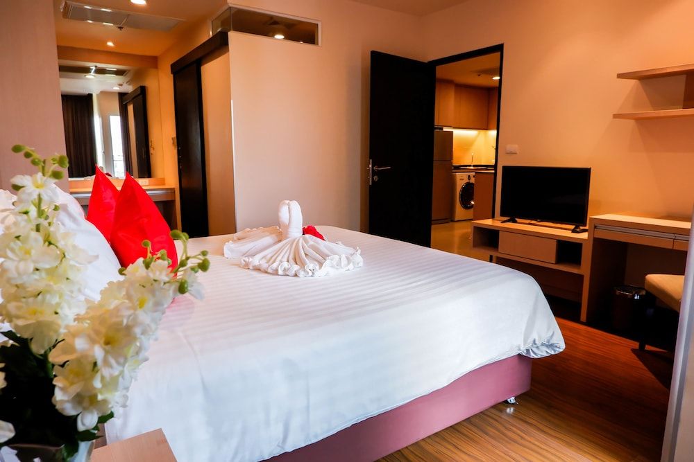 undefined Park Village Rama II 2