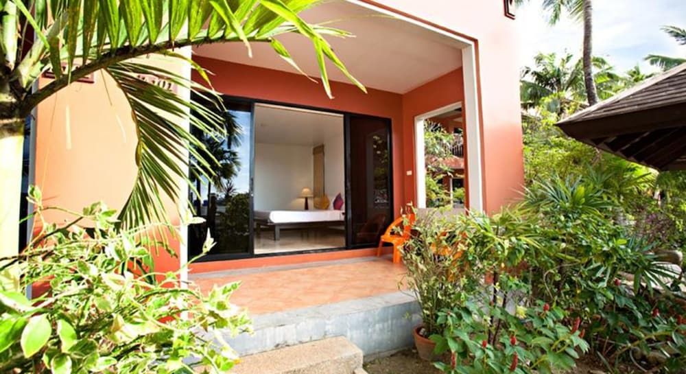 undefined C&N Resort and Spa 6