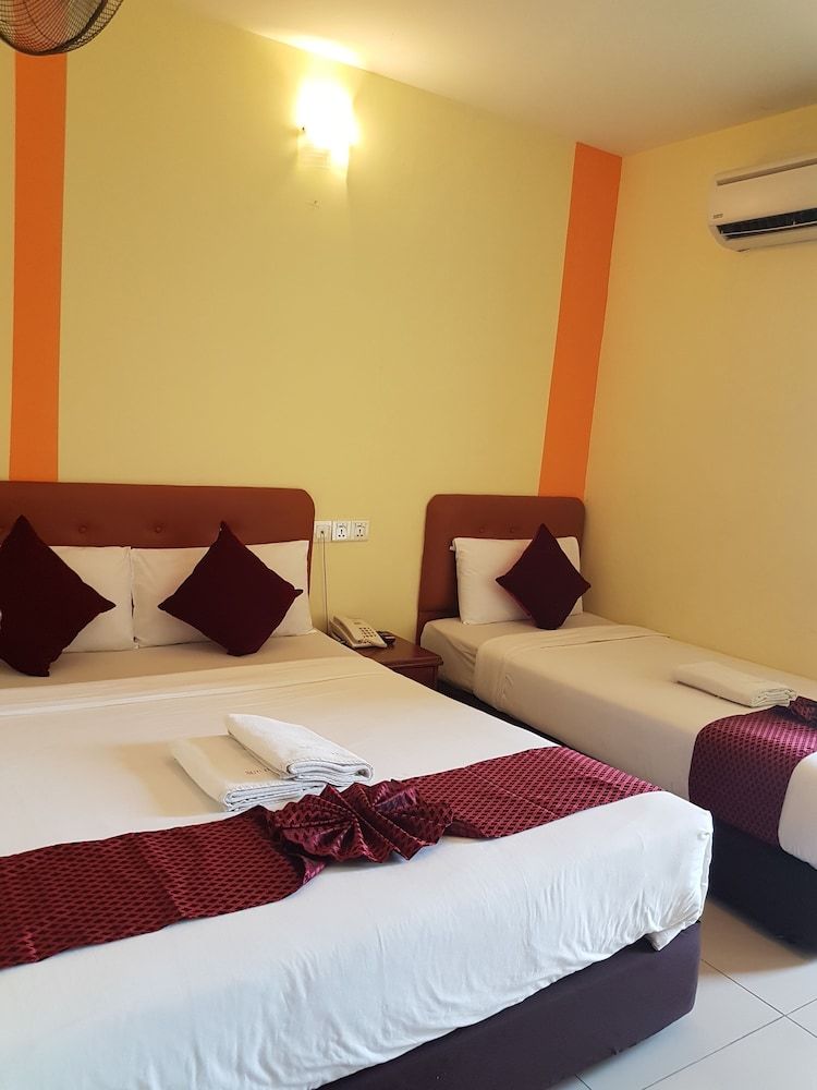 Sun Inns Hotel Bandar Puchong Utama Basic Triple Room, 1 Bedroom 4
